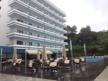 Hotel Gran Garbí Mar