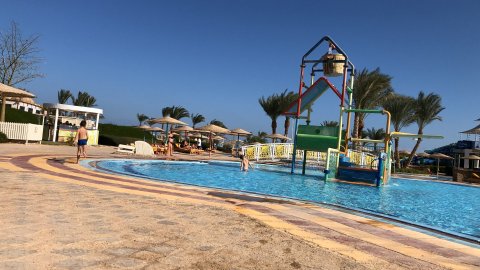 Sunny Beach Resort