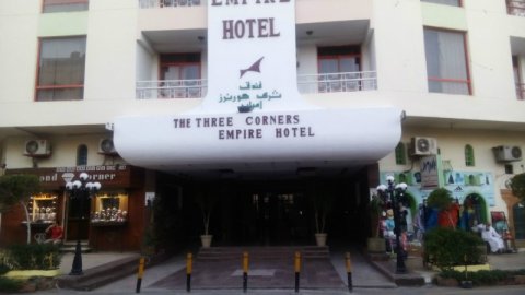 Empire Hotel Aqua Park