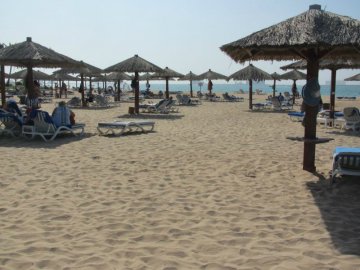 Sofitel Al Hamra Beach Resort